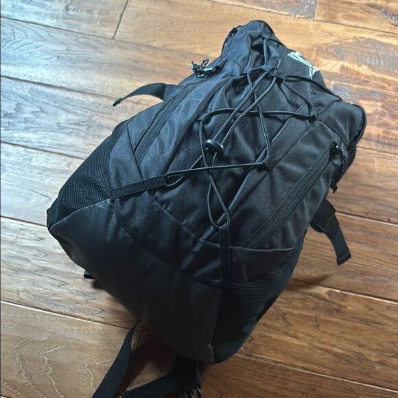 Avalanche Black Men's Backpack - Picture 3 of 12